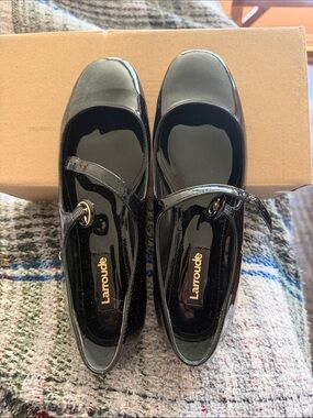 Larroude Black Patent Mary Jane Flats with Strap